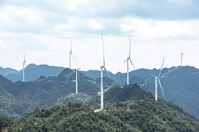 沅陵 新型能源产业“风生水起”，风力发电引领绿色发展