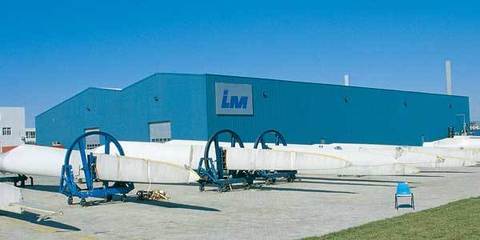 康平模块式快装铜铝复合热水辐射板应用艾尔姆风能叶片(LM Windpower)天津工厂